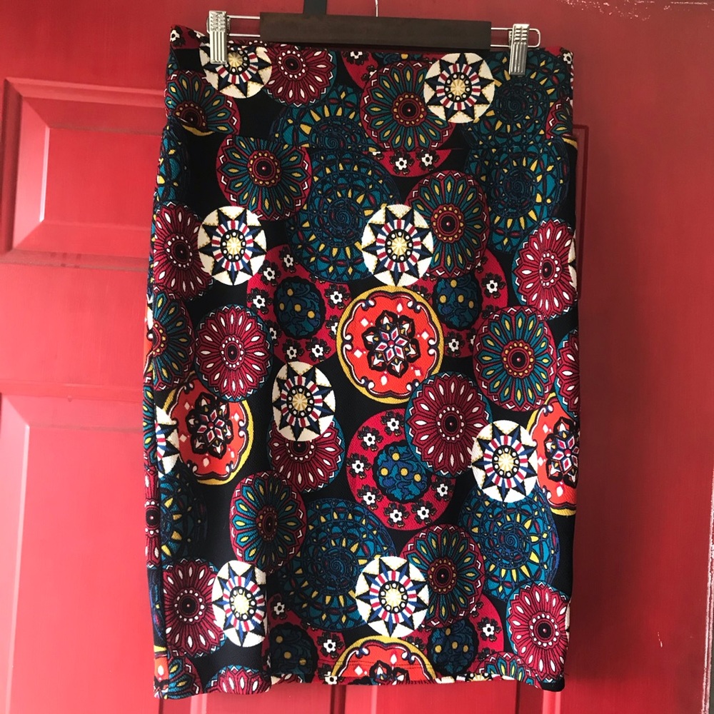 LuLaRoe Skirt, size Large